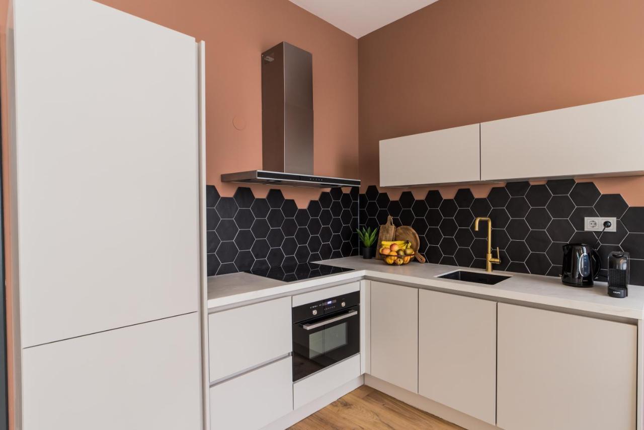 Excellent Listing 'Shiraz' Daire Lahey Dış mekan fotoğraf
